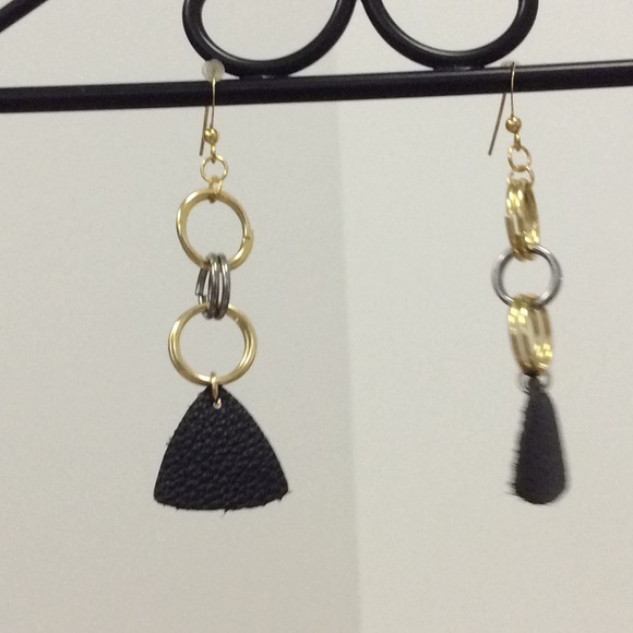 14K Gold & Black Leather Earrings - Picture 5 of 5